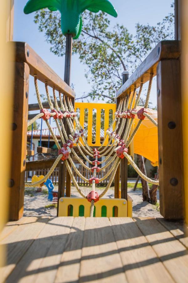 Camping Le Palme Marina Di Bibbona Εξωτερικό φωτογραφία