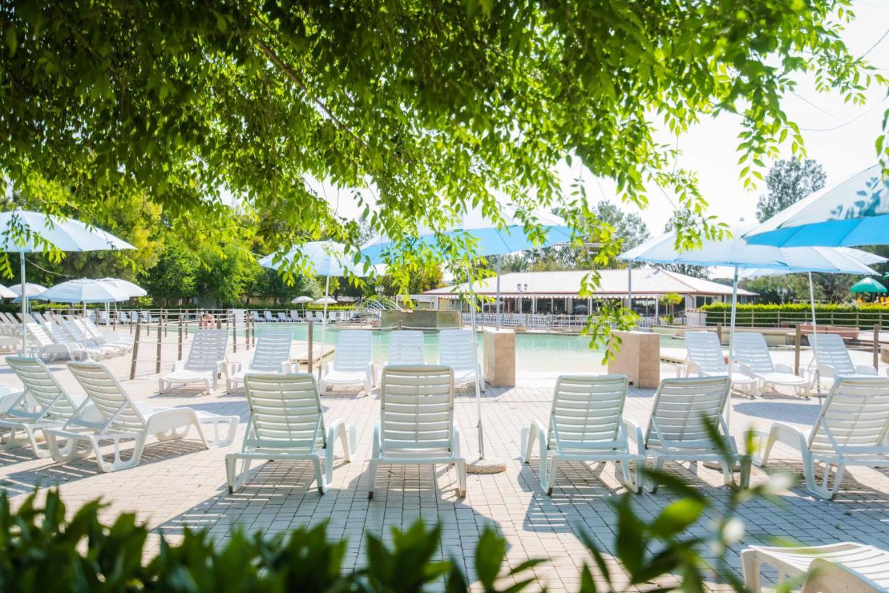 Camping Le Palme Marina Di Bibbona Εξωτερικό φωτογραφία
