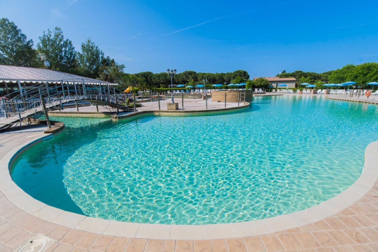Camping Le Palme Marina Di Bibbona Εξωτερικό φωτογραφία